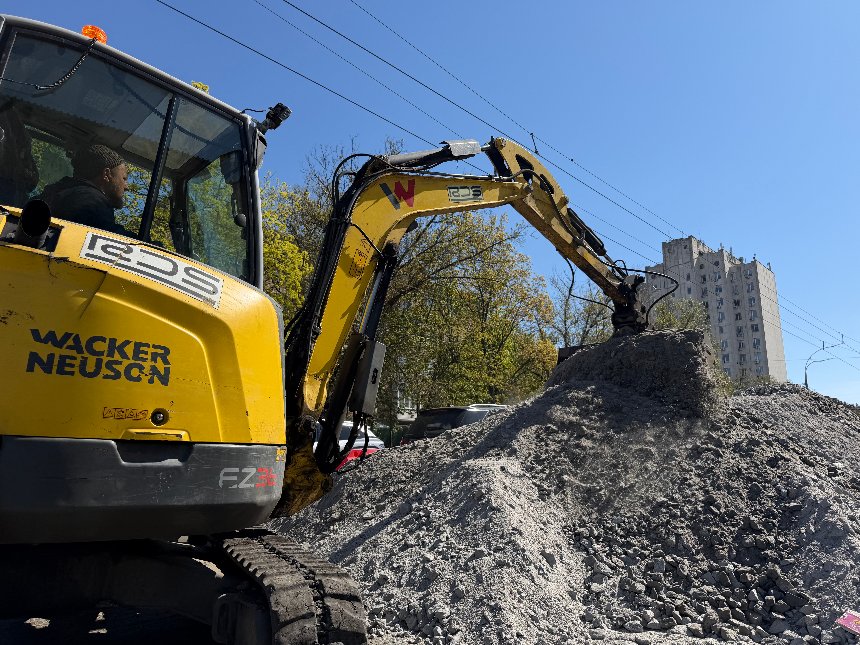 У Києві розпочалось оновлення проспекту Лобановського
