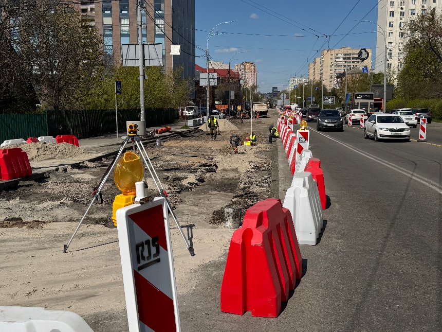 У Києві розпочалось оновлення проспекту Лобановського