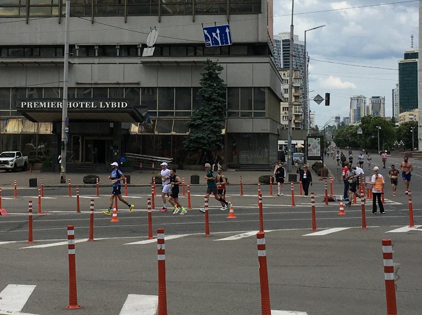 У Києві проходить масштабний благодійний марафон MHP Run4Victory