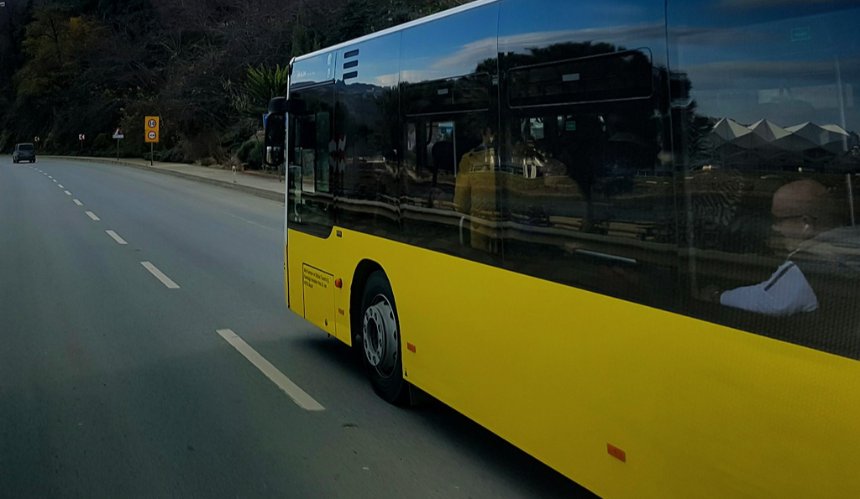 Через обстріл у Києві змінився рух громадського транспорту: список маршрутів