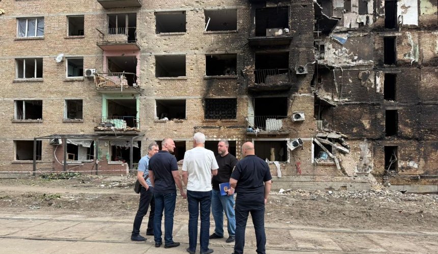 Обстрілом 24 травня у Києві пошкоджено 432 будинки: як отримати компенсацію