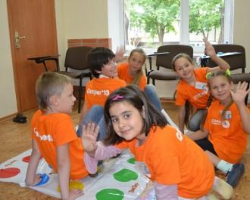 Деть детей: обзор летних дневных лагерей в Киеве