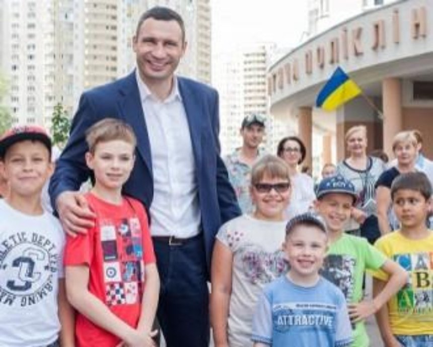 Віталій Кличко відвідав дитячий діагностичний центр