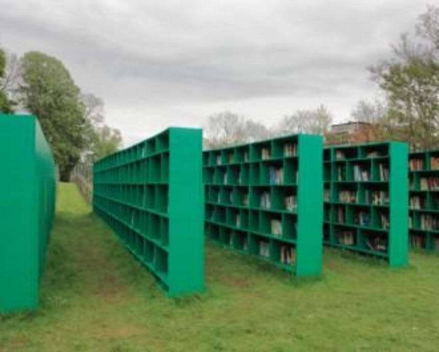 В столице открывают библиотеку под открытым небом