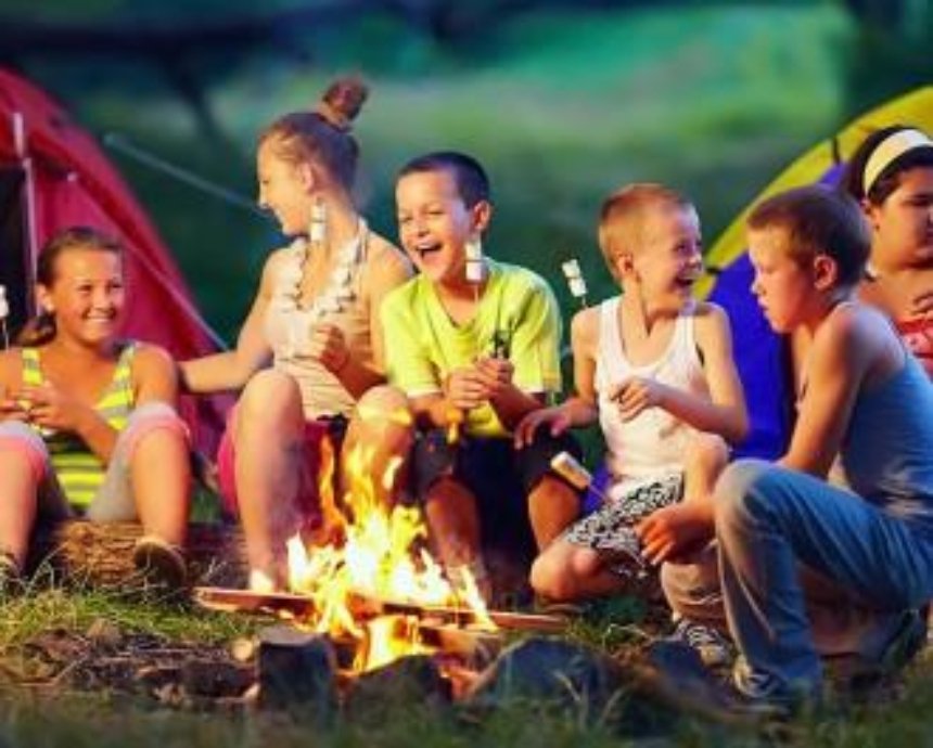 9 таборів Київщини безкоштовно приймуть на літній відпочинок дітей-переселенців