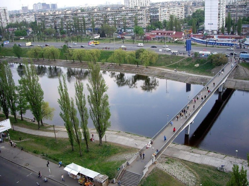 На бульваре Шамо частично ограничат движение транспорта