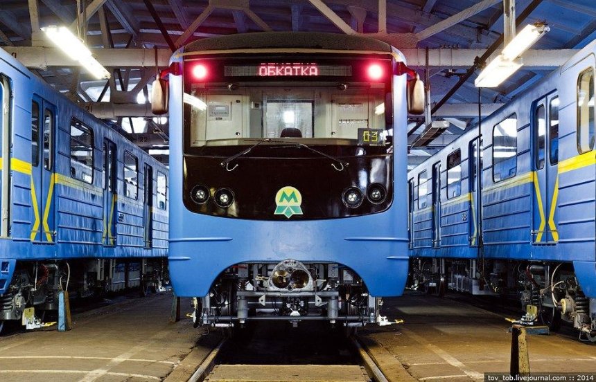 Київське метро придбає 60 нових вагонів для гілки на Виноградар