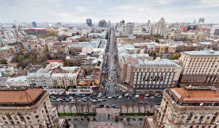 В центре Киева на неделю ограничат движение по одной из улиц