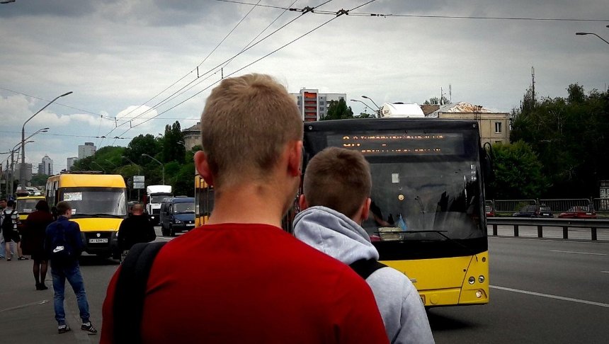 Приятный сюрприз: польский журналист рассказал, как с ним обошлись в киевском автобусе