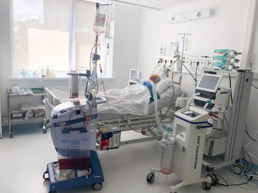 Столичные медики спасли «безнадежного» пострадавшего в ДТП