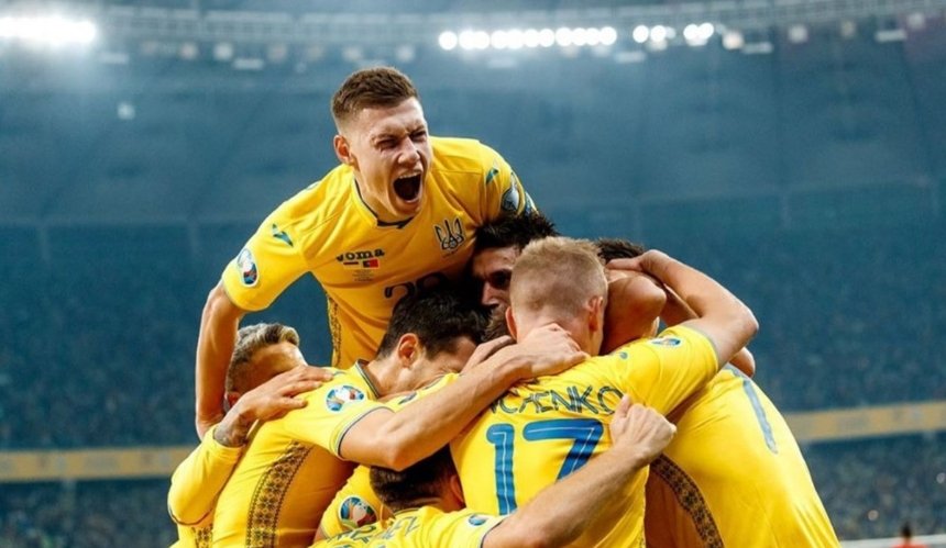 Украина впервые в истории вышла в плей-офф Чемпионата Европы по футболу