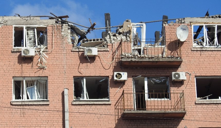 Коли у Києві завершать реконструкцію житлових будинків, постраждалих внаслідок обстрілів рф