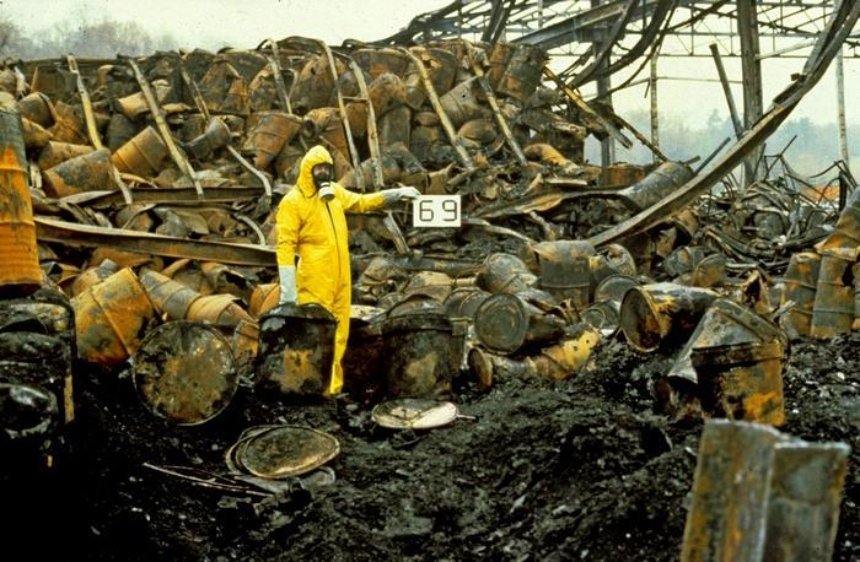 Катастрофа на хімічній фабриці Sandoz 1 листопада 1986 року