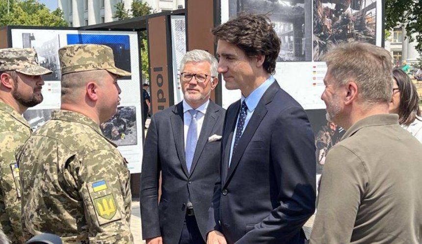 До Києва прибув прем’єр-міністр Канади