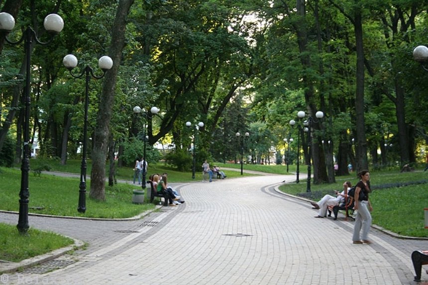 Маріїнський парк у Києві