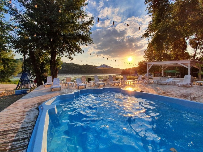 Комплекс відпочинку SANDALI