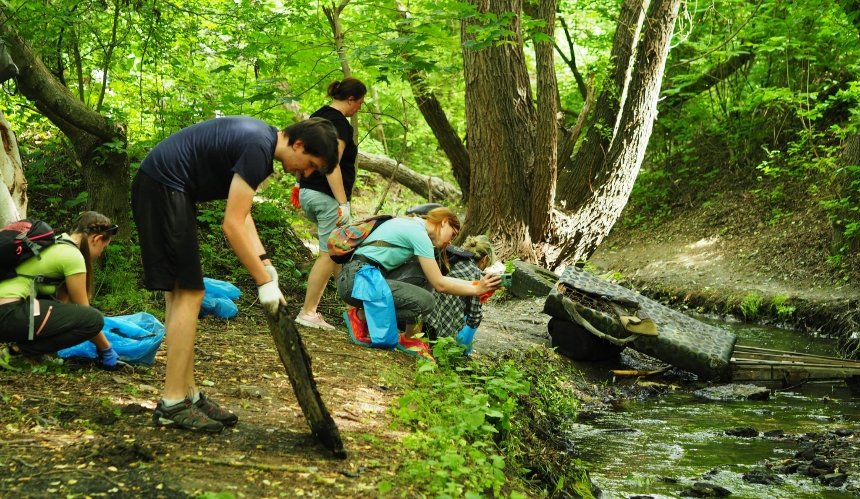 Молодіжний рух запрошує киян на толоку у Гідропарку: деталі