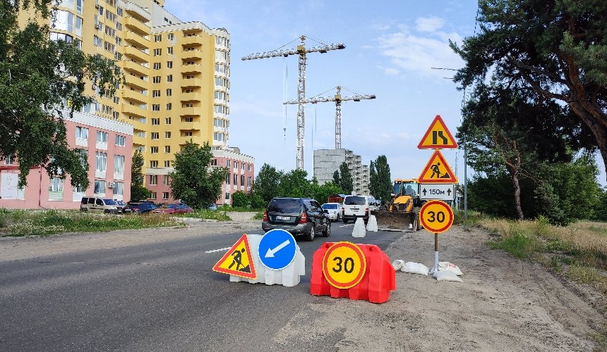 У Дарницькому районі Києва встановлять світлофори та змінять схему руху