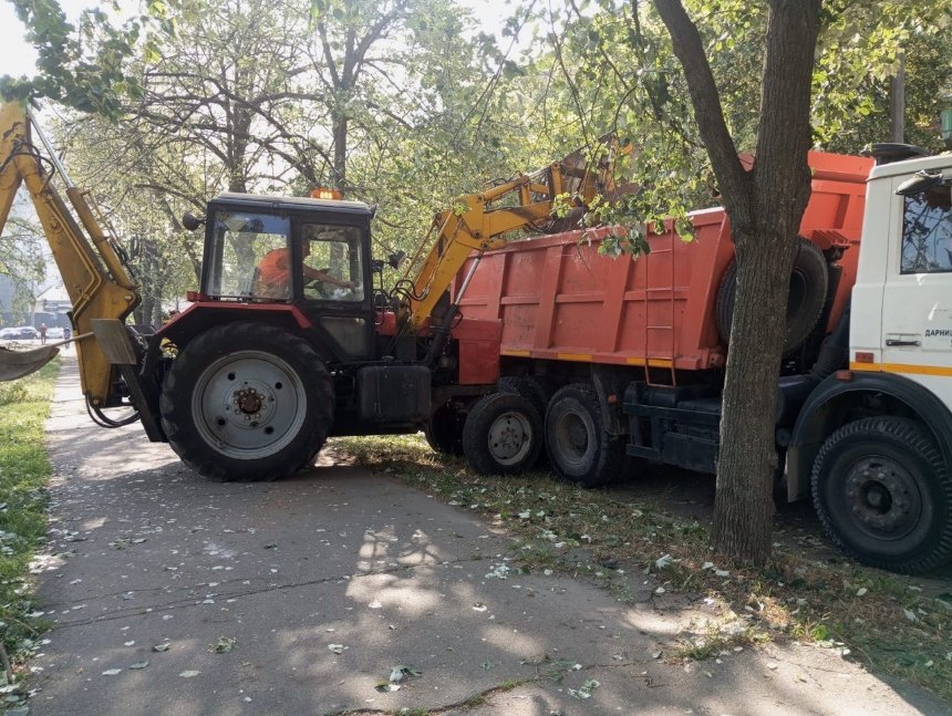 У Києві відновлюють транспортну інфраструктуру, пошкоджену під час атаки 17 червня 2025 року
