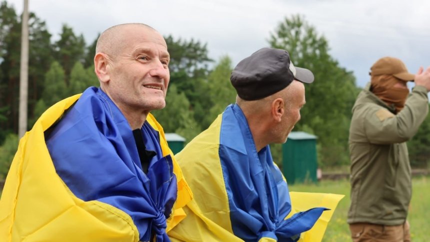 Відбувся новий обмін важкопораненими та тяжкохворими військовополоненими: фото
