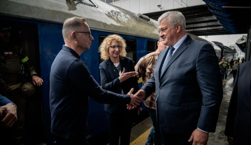 До Києва прибув Президент Польщі Анджей Дуда: фото