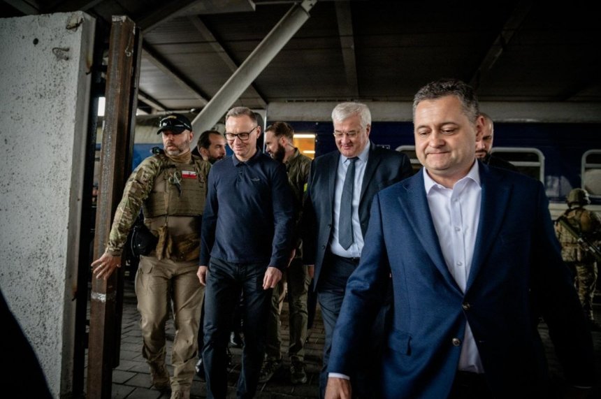 Президент Польщі Анджей Дуда прибув до Києва: фото