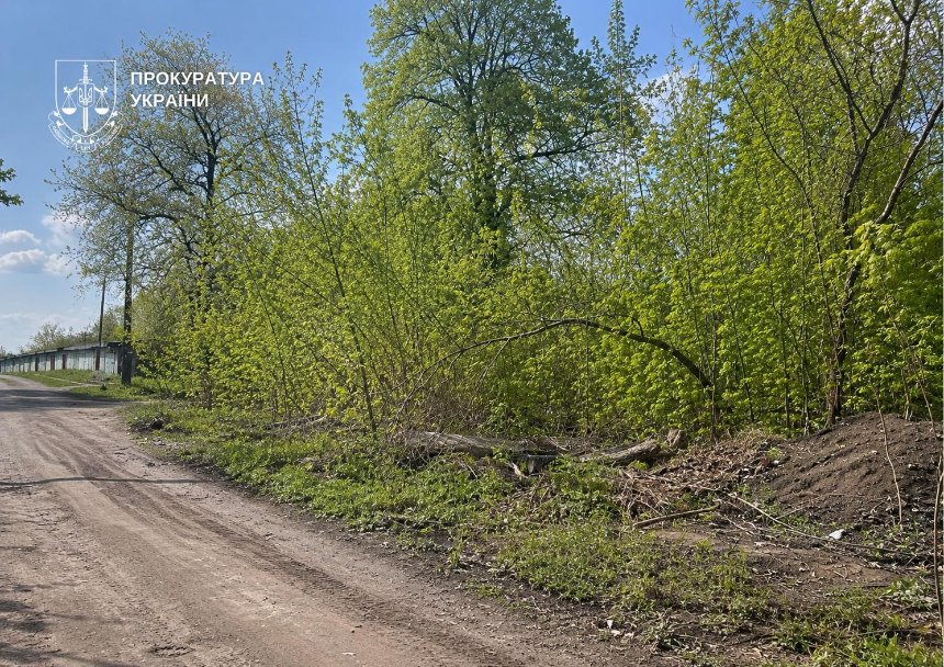 У Києві врятували від забудови комунальну землю вартістю понад 14 млн грн