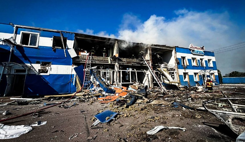 Дронова атака на харчове підприємство під Броварами 5 червня: є загиблі та поранені