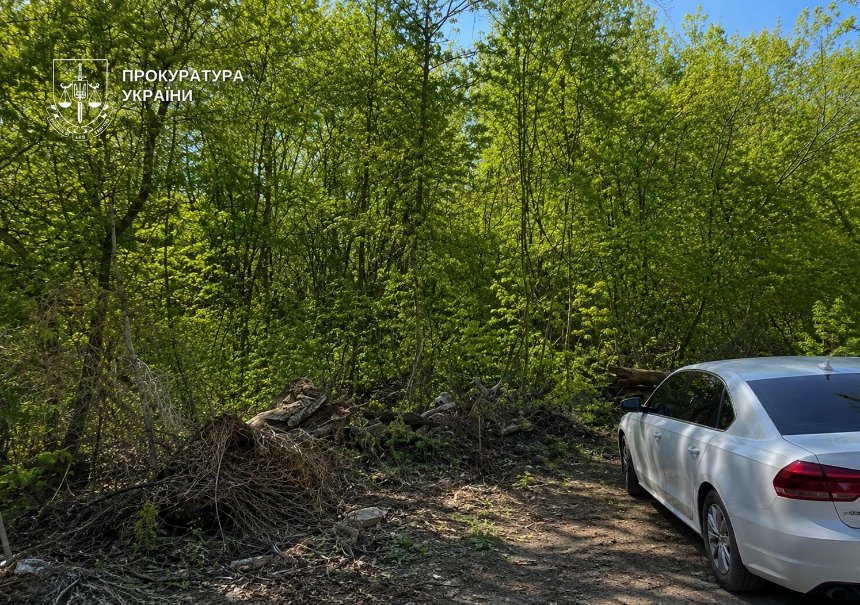 У Києві врятували від забудови комунальну землю вартістю понад 14 млн грн