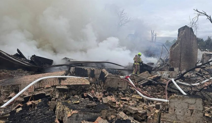 Удар по кіностудії Довженка у Києві: вдалося врятувати 600 фільмів