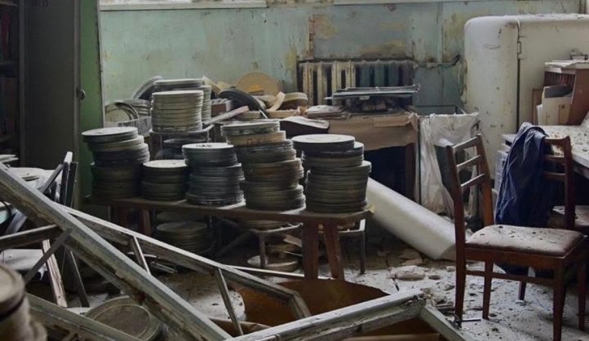 Порятунок на Кіностудії Довженка: як студенти ховали 120 фільмів у бомбосховище