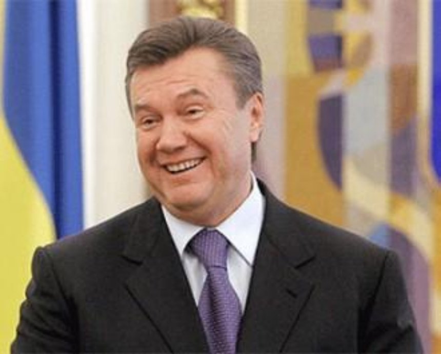 Янукович дал Попову орден за Евро