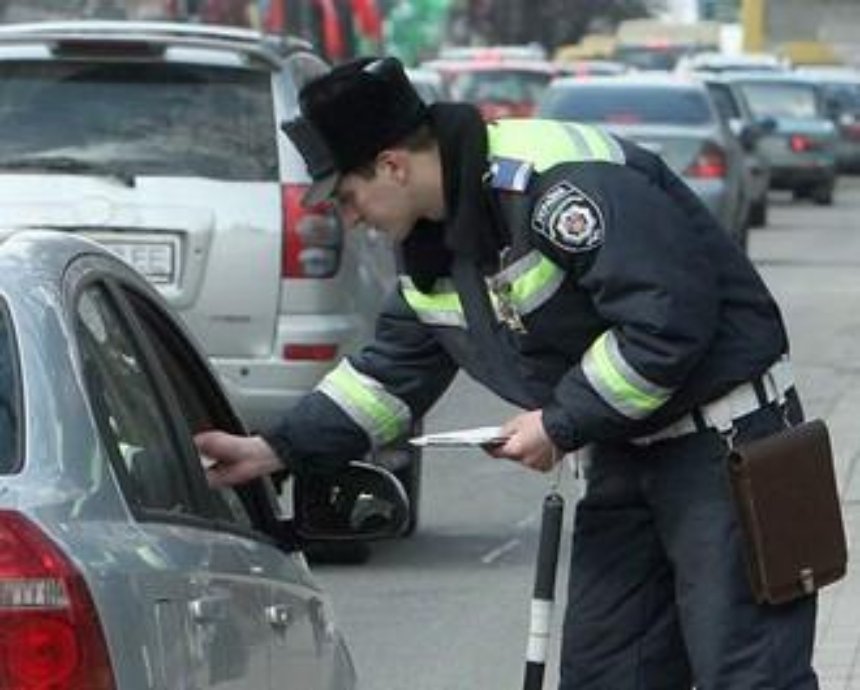 Киевского бизнесмена поймали на взятке ГАИ