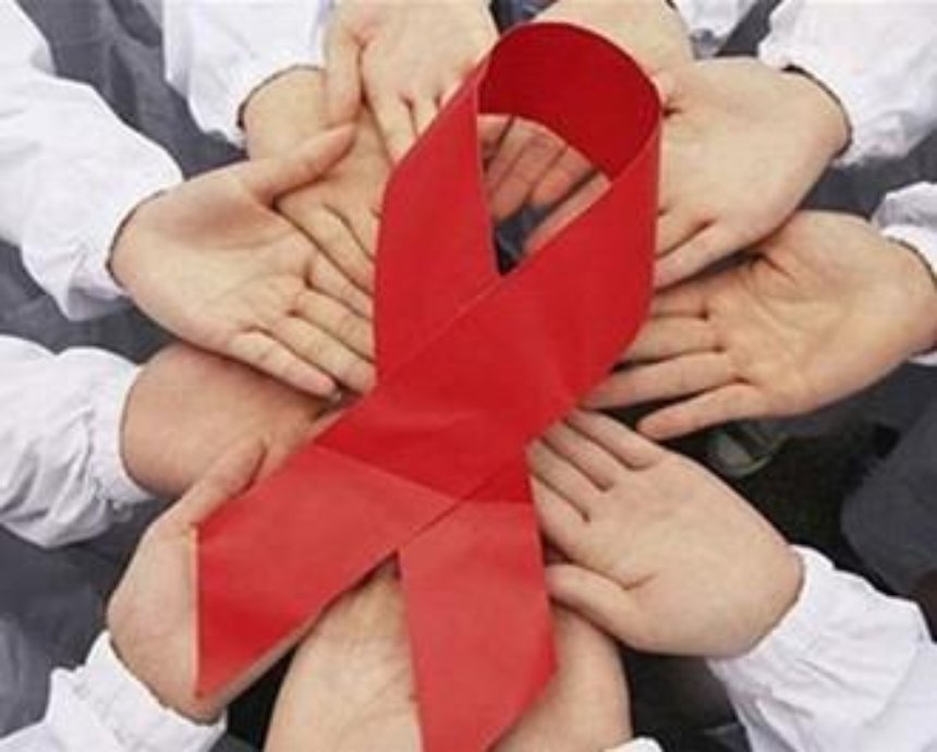 В Киеве зарегистрировано около десяти тысяч ВИЧ-инфицированных