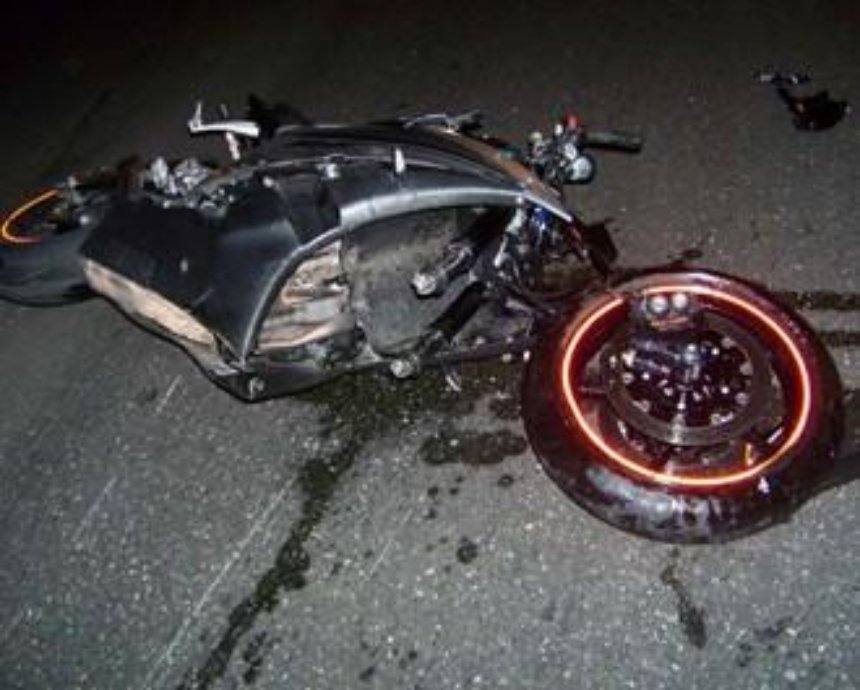 На Лыбидской площади погиб мотоциклист