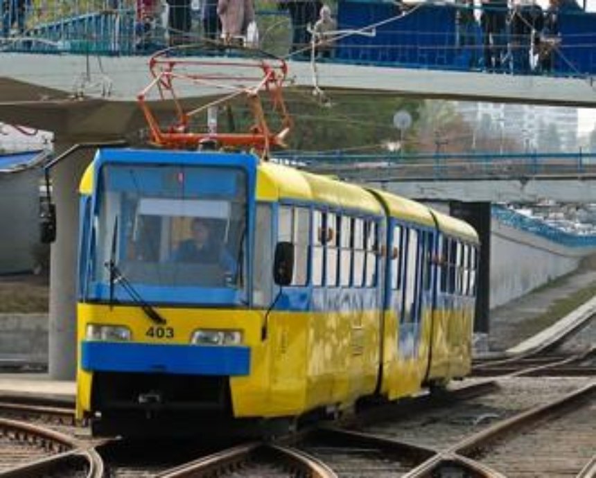 На мост Патона в Киеве могут вернуть трамвай