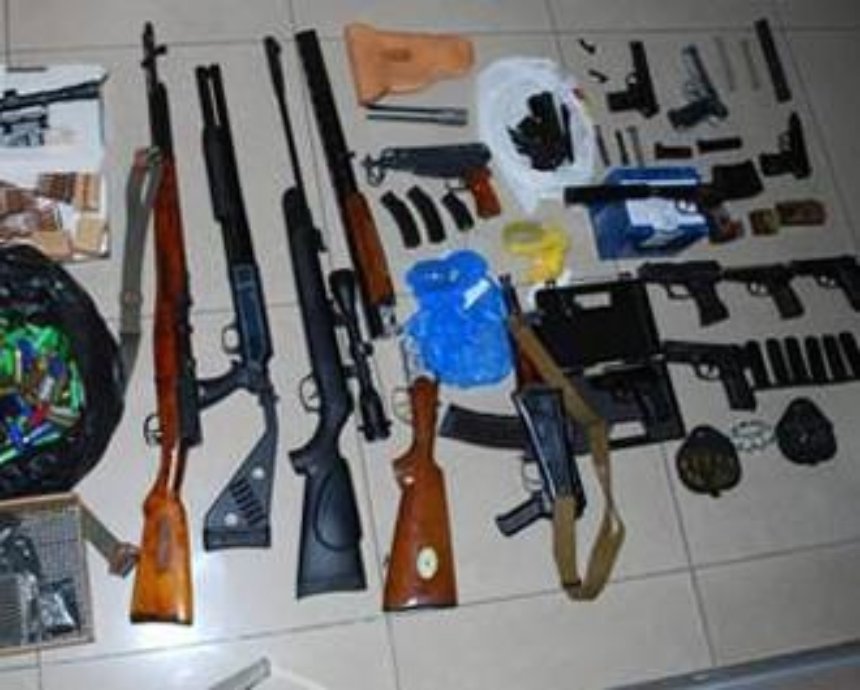 СБУ задержала в Киеве преступную группу, которая продавала оружие