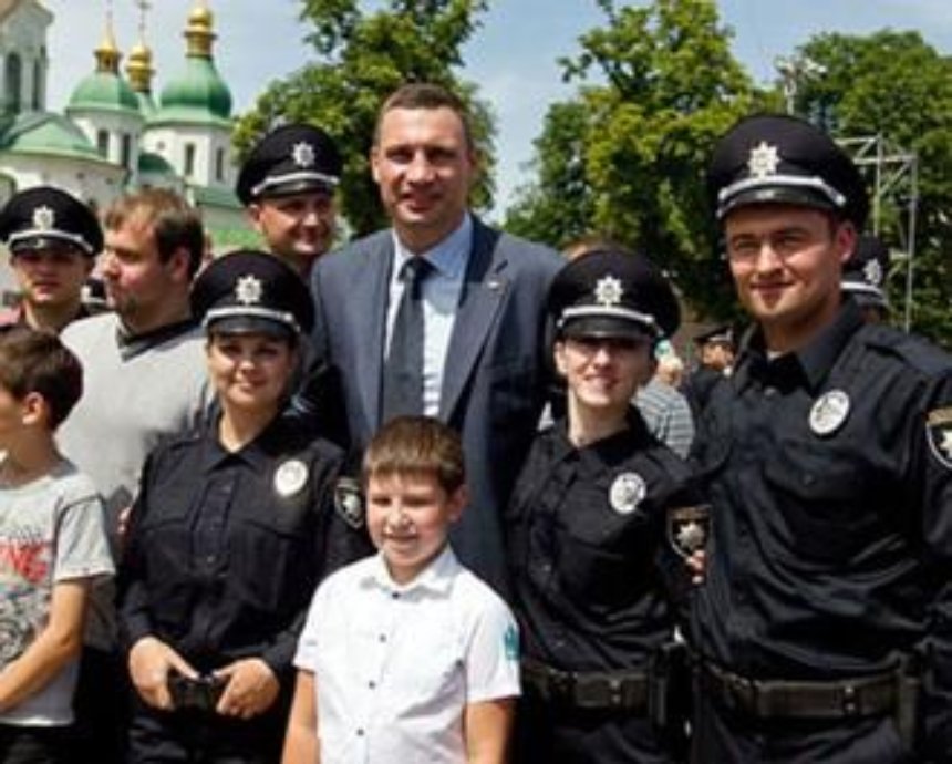 Кличко обещает вместе с полицией навести порядок в городе