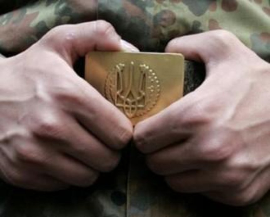 В Киеве сбежал солдат с оружием