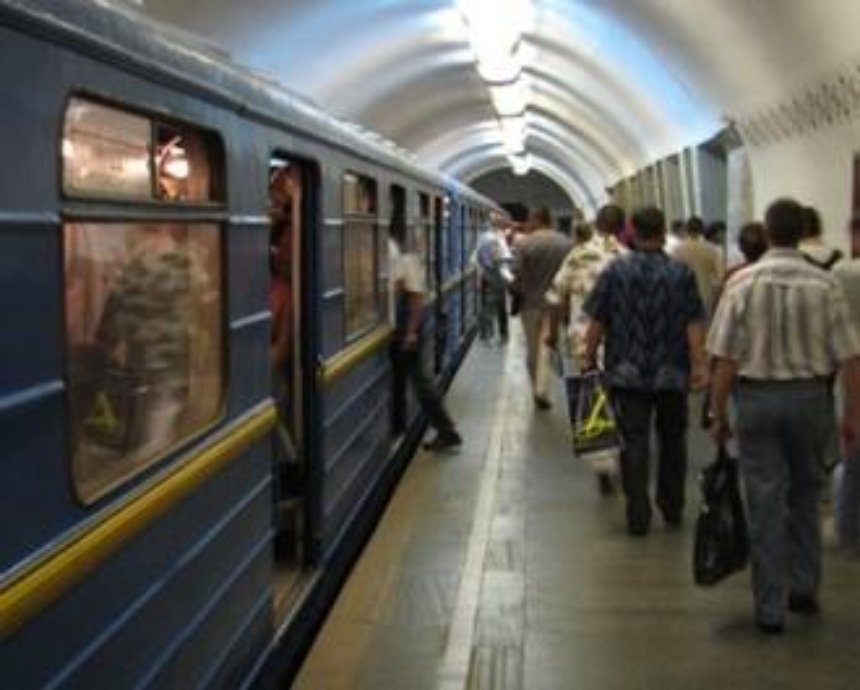 В столичном метро за полгода травмировались 35 человек