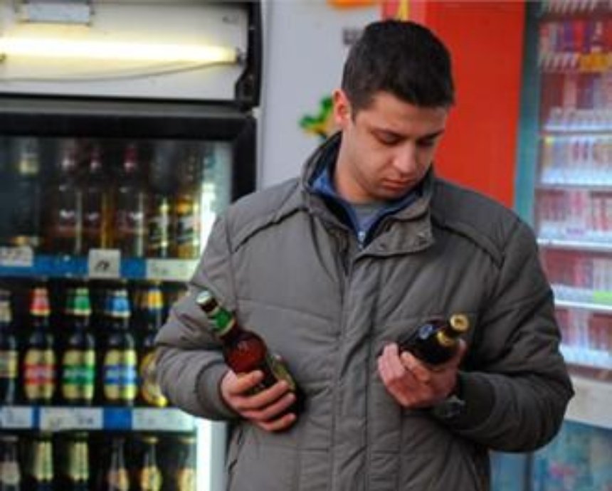 В Киеве исчезнут ларьки, торгующие пивом после 11 вечера