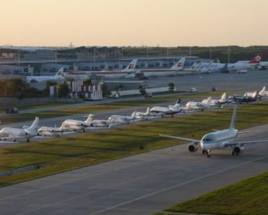 Аэропорт «Борисполь» переименуют не раньше сентября