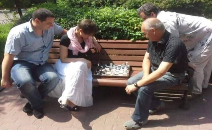 Киян запрошують до трьох парків на шахові турніри