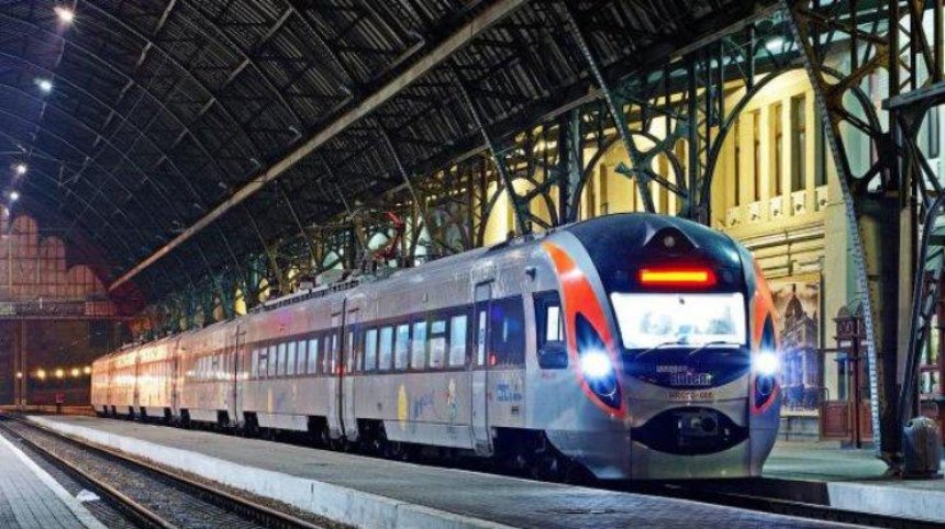 Из Киева в Польшу будет ездить еще один поезд