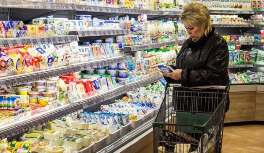 Столичный супермаркет уличили в торговле товарами из "ДНР"