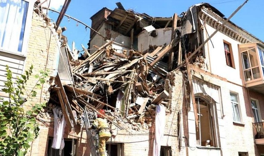 Взрыв в Киеве: пострадавшее здание не подлежит восстановлению (фото, видео)
