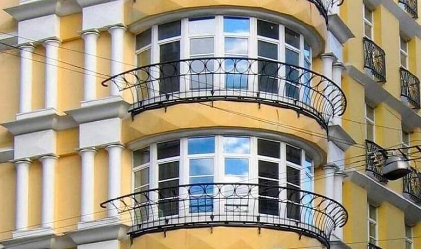 Украинским застройщикам разрешили остеклять балконы
