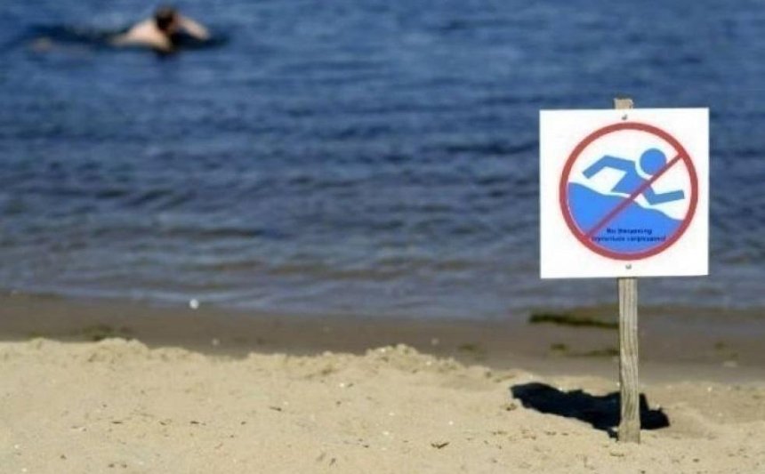  На всех пляжах Киева не рекомендуют купаться