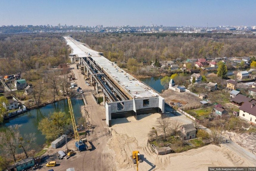 Подольский мост: владельцы 222 участков на Русановских садах получили компенсацию
