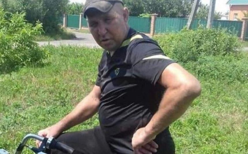 Мужчина угнал велосипед в велопрокате и уехал на нем из Киева